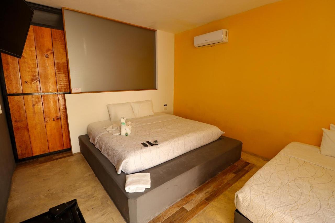 Jh Hotel Mahahual Exterior photo